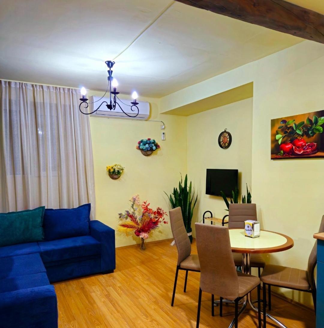 Apartment In The Old District Tbilisi Eksteriør bilde